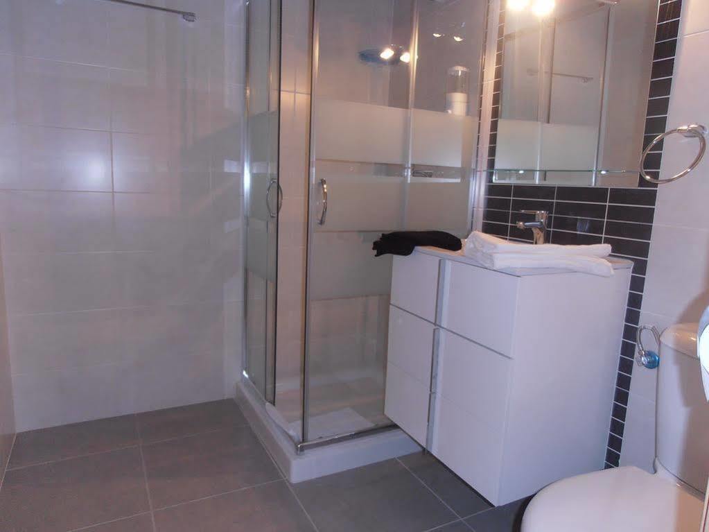 Apartamentos Doctor Clara Кастельйон-де-ла-Плана Екстер'єр фото